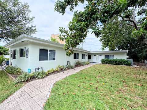 3241 NE 15th Street, Pompano Beach, FL 33062