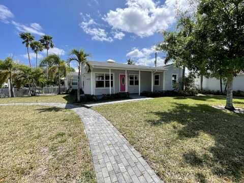 736 Rockland Drive, West Palm Beach, FL 33405