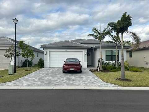 12548 SW Grn Crk Drive, Port Saint Lucie, FL 34987