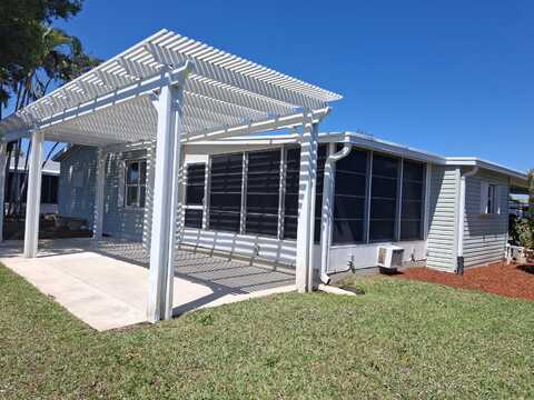 3017 Five Iron Drive, Port Saint Lucie, FL 34952