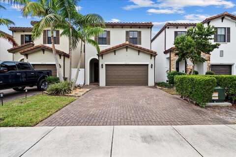 6013 Pine Tree Way, Palm Beach Gardens, FL 33410