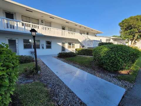 155 Coventry G, West Palm Beach, FL 33417