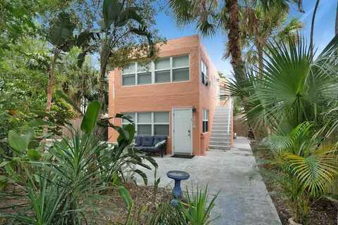 226 S Palmway, Lake Worth, FL 33460