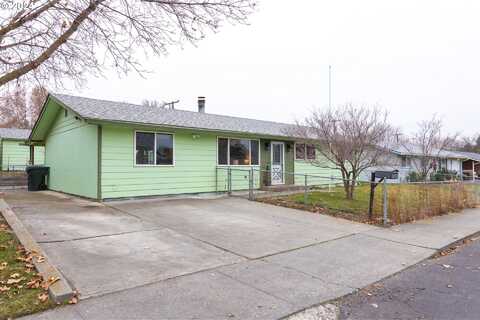 305 W LAIRD AVE, Hermiston, OR 97838