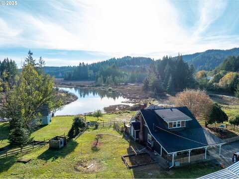 61007 Old Wagon RD, Coos Bay, OR 97420