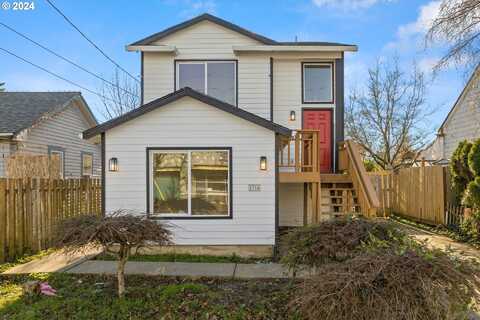 8314 SE HOLGATE BLVD, Portland, OR 97266