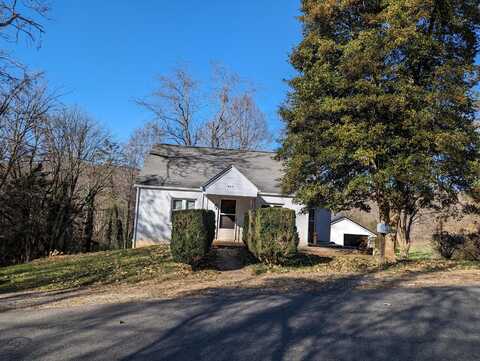 340 Hatcher ST, Rocky Mount, VA 24151