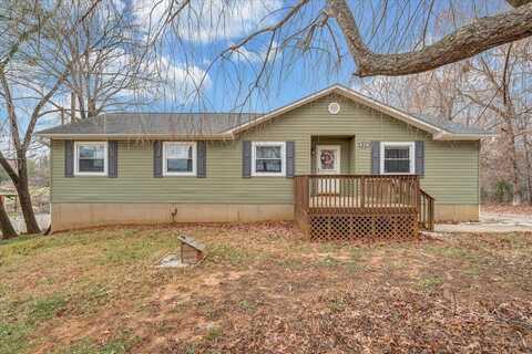 61 Bentwood LN, Boones Mill, VA 24065