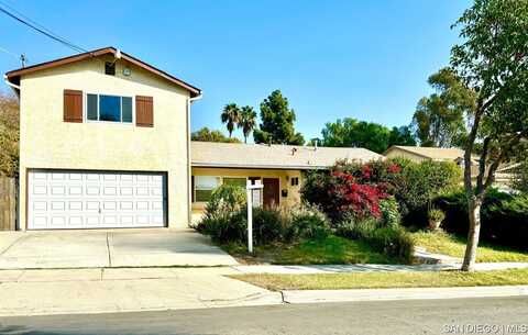 9627 SU Hume RD, Santee, CA 92071