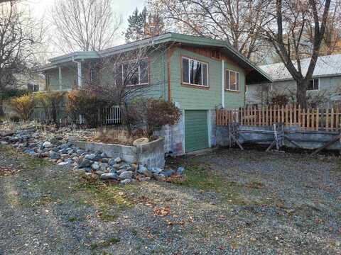 707 Cleveland Street, Etna, CA 96027