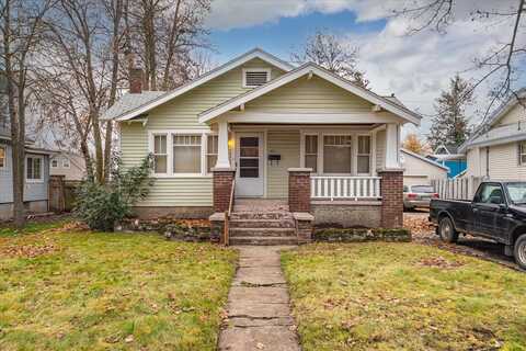 817 E 32nd Ave, Spokane, WA 99203