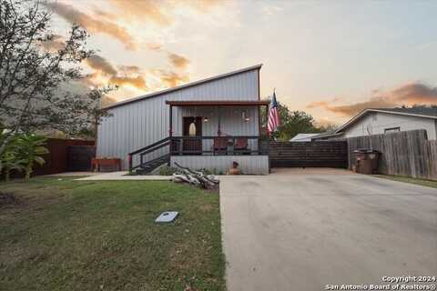 505 San Saba ST, Lockhart, TX 78644