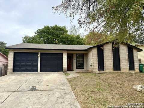 7635 meadow green, San Antonio, TX 78251