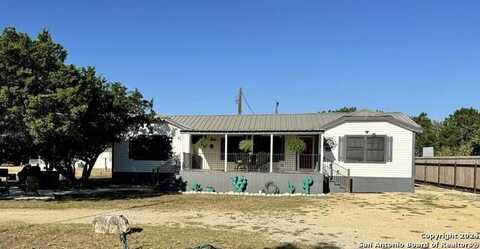 464 Jim Davis Place, Leakey, TX 78873