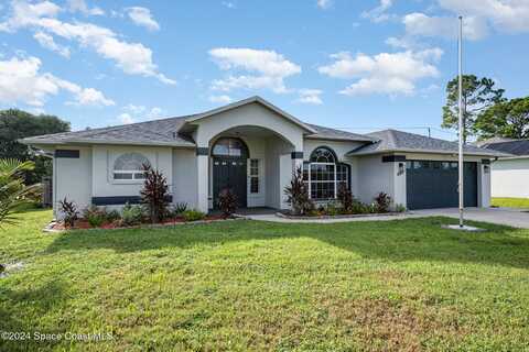 805 Seven Gables Circle SE, Palm Bay, FL 32909