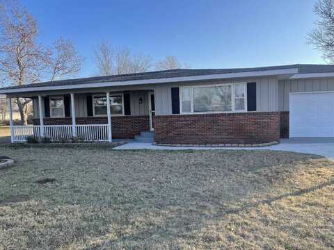 4601 mainline, Hutchinson, KS 67501