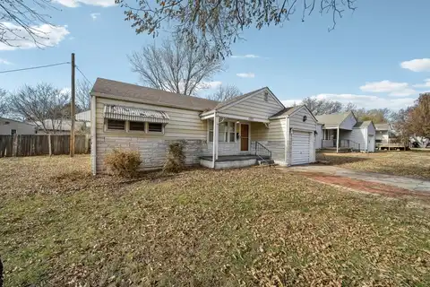 1307 N Pauline, Augusta, KS 67010