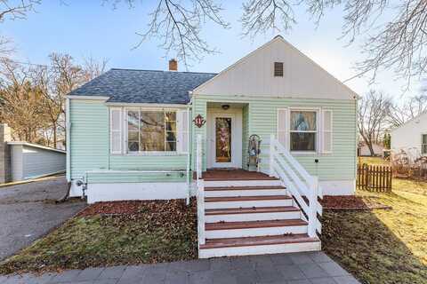 317 W Maple Street, Baraboo, WI 53913