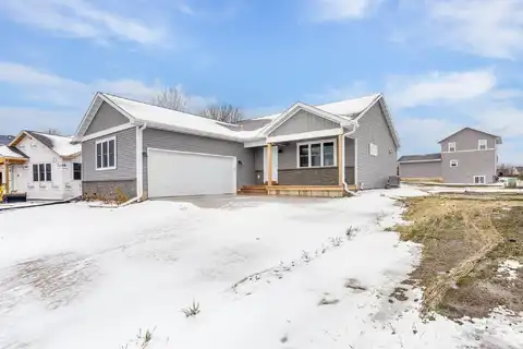 1104 Kamperschroer Way, Sun Prairie, WI 53590