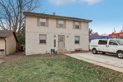 1431 E Main Street, Watertown, WI 53094