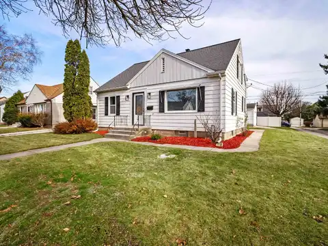 1643 S 22nd Street, Sheboygan, WI 53081