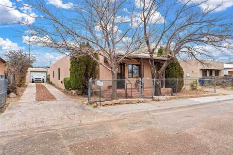 613 Paulin Street, Santa Fe, NM 87505