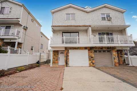 7 E Macon Avenue, Staten Island, NY 10308