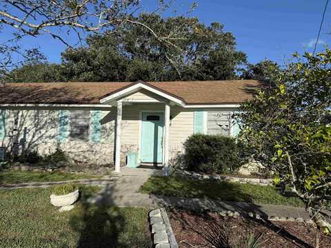 3760 Rosewood St., Saint Augustine, FL 32080