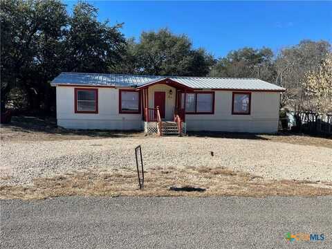 519 Royal Oak Drive, Canyon Lake, TX 78133