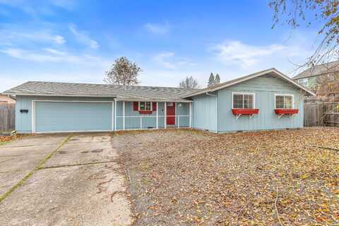 1131 Vista Drive, Central Point, OR 97502