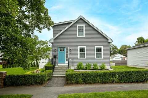 51 Collins Street, Bristol, RI 02809