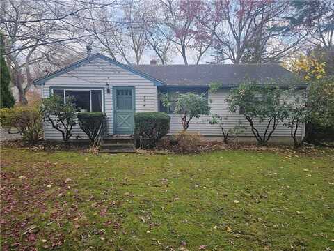 161 Hunt Avenue, South Kingstown, RI 02879