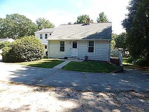 28 Old Post Road, Westerly, RI 02891