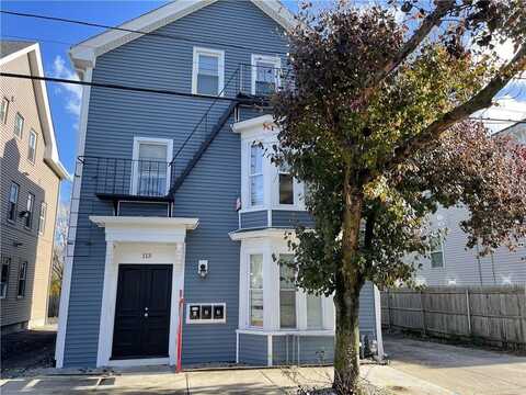 113 Bowdoin Street, Providence, RI 02909