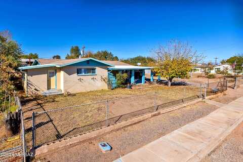 740 N Tiger Drive, Mammoth, AZ 85618