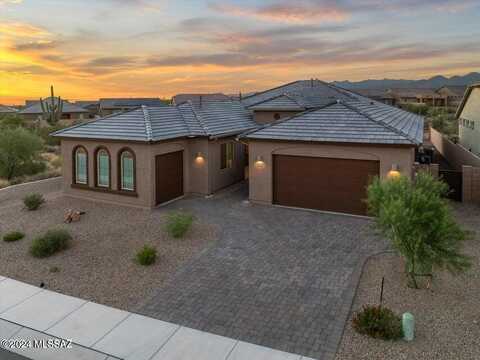 10623 N Iron Peak Drive, Tucson, AZ 85742