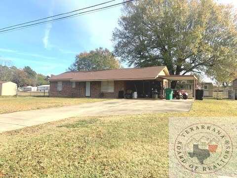 907 Gail St., DeKalb, TX 75559