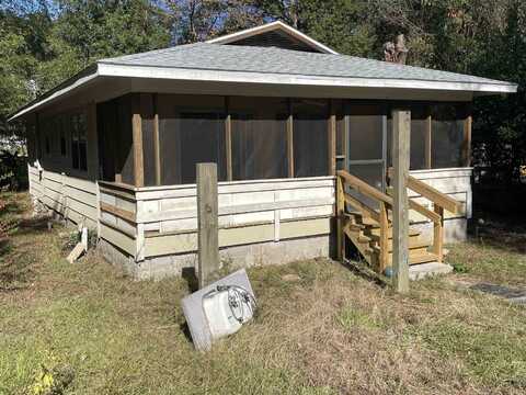 75 Short Lane, Quincy, FL 32351