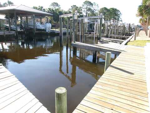 4d Mashes Sands Road, Ochlockonee Bay, FL 32346