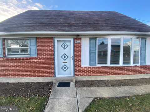 5202 LEESPORT AVENUE, TEMPLE, PA 19560