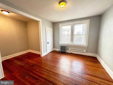 307 DOLPHIN ST, BALTIMORE, MD 21217