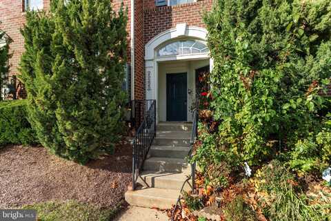 2522 HURSTON LANE NE, WASHINGTON, DC 20018