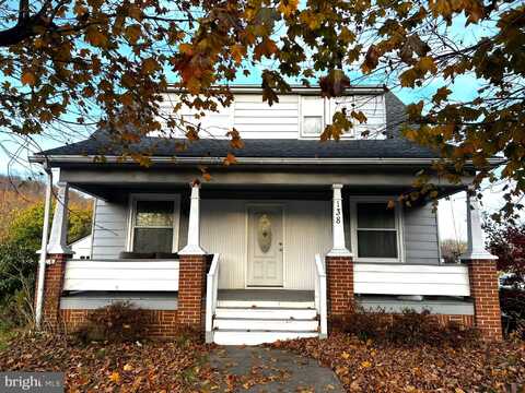 138 MAIN STREET, KLINGERSTOWN, PA 17941