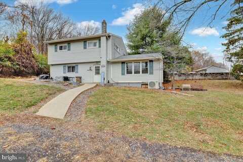 122 LOST LANE, SHILLINGTON, PA 19607