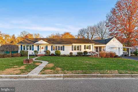 72 SHIRLEY AVENUE, PENNSVILLE, NJ 08070