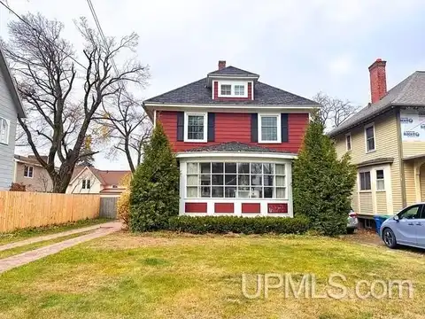 409 E Ohio, Marquette, MI 49855