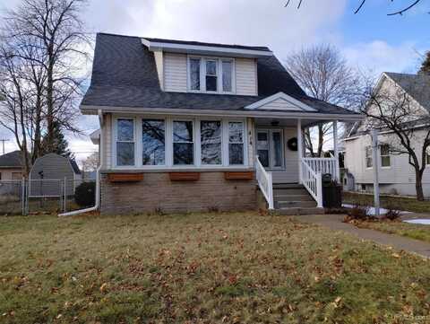 424 S 17th, Escanaba, MI 49829