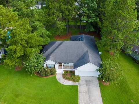 7306 Wind Chase Dr., Hahira, GA 31632