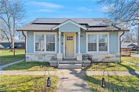 201 N Oak Drive, Waco, TX 76705