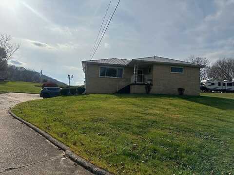 54 Taylor Dr, New Martinsville, WV 26155